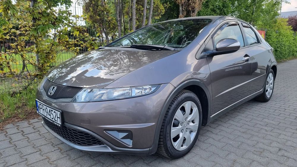 Honda Civic Lift AUTOMAT 1.4 benzyna 122tys km Climatronic Tempomat Serwis