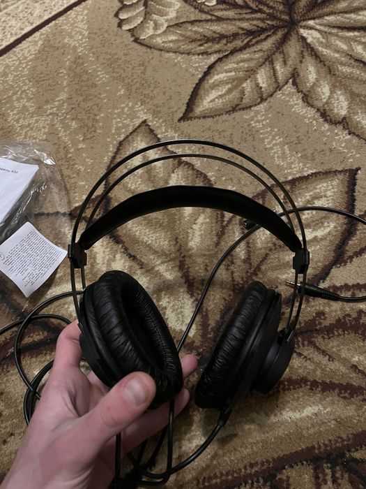 Наушники akg 52 мониторные