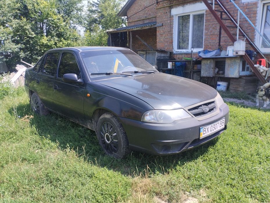 Део Нексія 2010 року