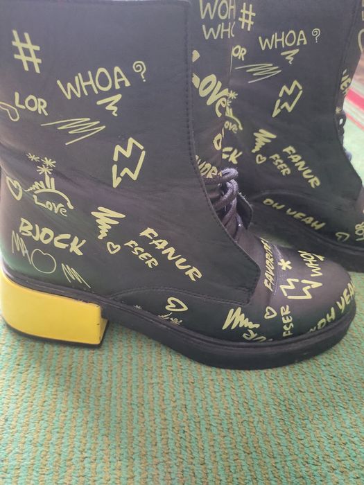 Напівчеревики з натуральної шкіри