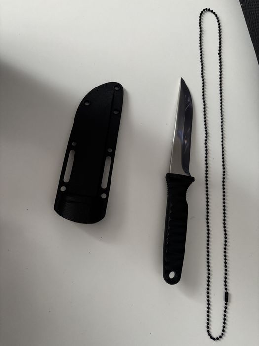 Nóz survivalowy …