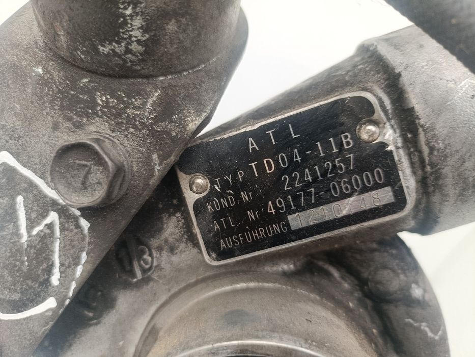 Turbo / compressor BMW 5 (E34)