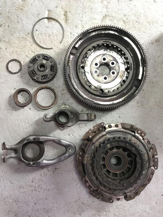 Маховик+ комп. Щеплення Шкода А7 1,6 TD; DQ200