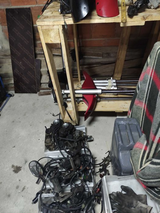 suzuki GS 500 todas as peças novo stock 31/08/2025 quadro c/docs