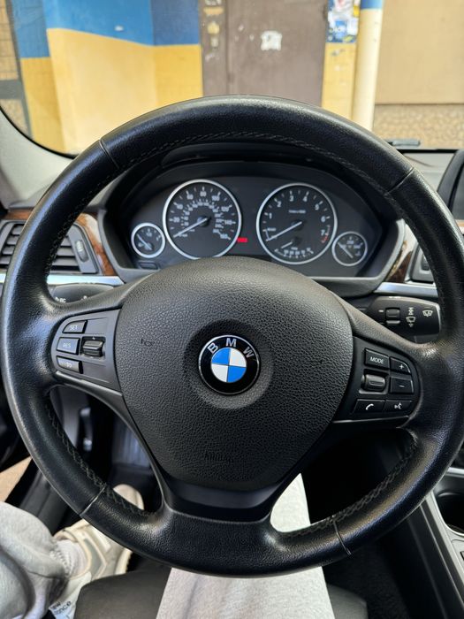Продам BMW f30 320I: 12 700 $ - BMW Кривий Ріг на Olx