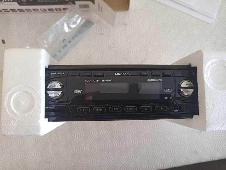 autoradio i-random cs-101