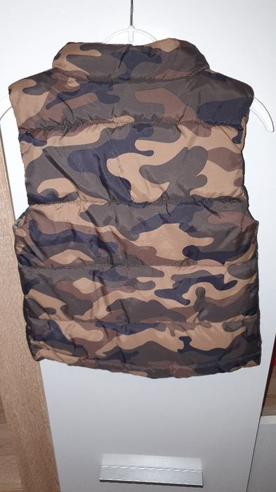 Bezrękawnik moro roz. 86 RESERVED