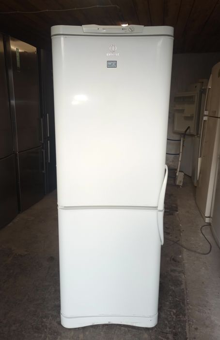 Холодильник 1, 7м Indesit. Гарантія. Доставка.