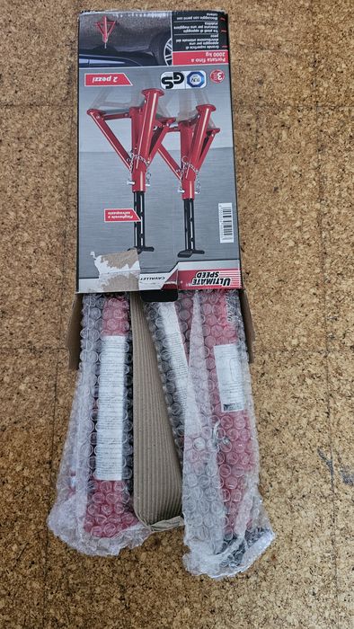 Cavaletes novos 2 peças 2000kg cada um