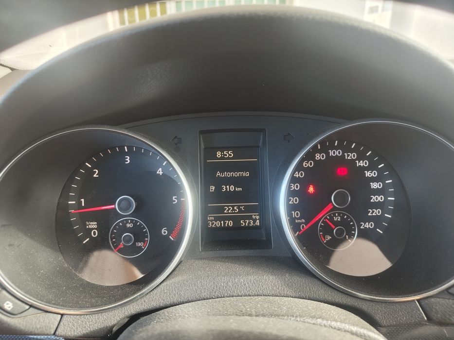 VW Golf VI 2.0 110cv - 09