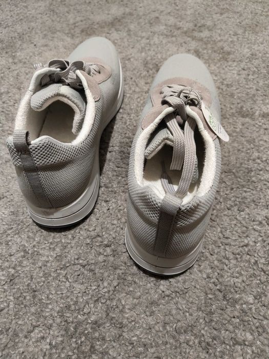 Sapatilhas Cinza