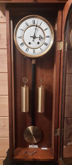 Часы настенные с боем - SBS- Германия!