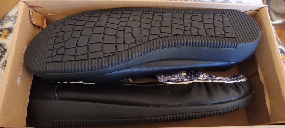 Nowe półbuty damskie