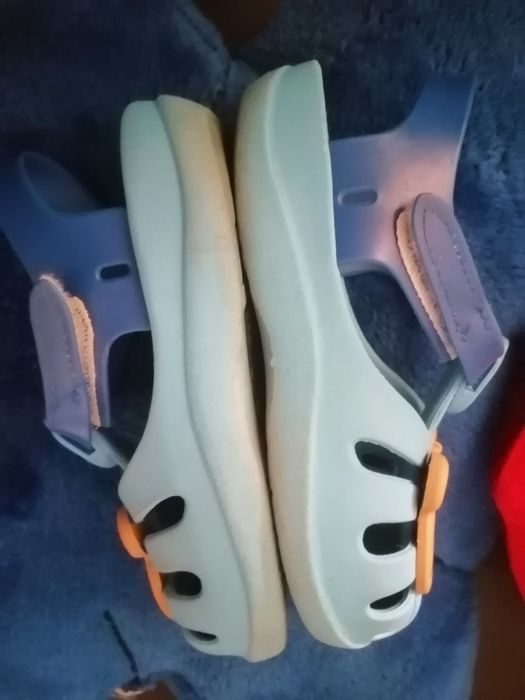 Sandália / Crocs 27 Ipanema