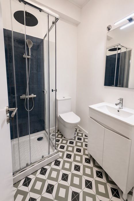 Quartos em Apartamento Remodelado em Massamá | Despesas Incluídas | Desde 530€