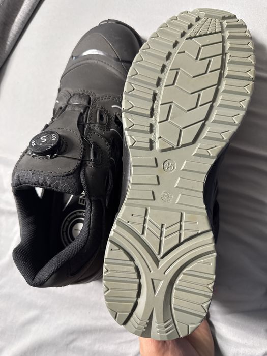 Buty z noskiem BOA Sanita sandały. 45