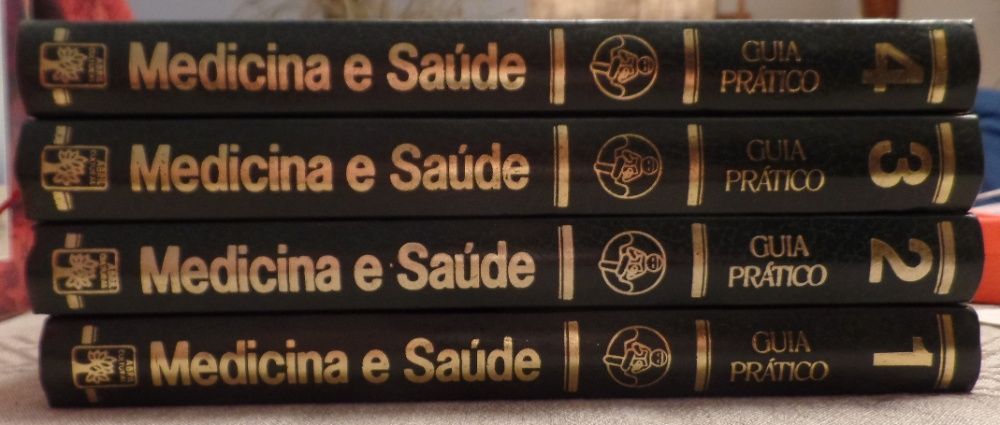 Coleção de 4 Volumes Medicina e Saúde (684)
