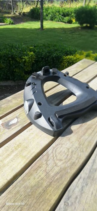 Base Givi Top Case Monkey