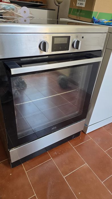 Fogão completo - placa indução + forno AEG
