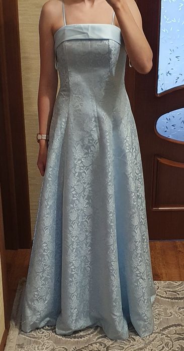 Випускна - вечірня сукня