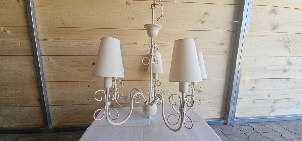 Lampa sufitoa 5 żarówek E 14.