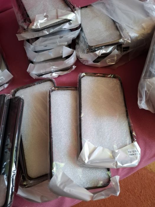 Новые чехлы на телефоны