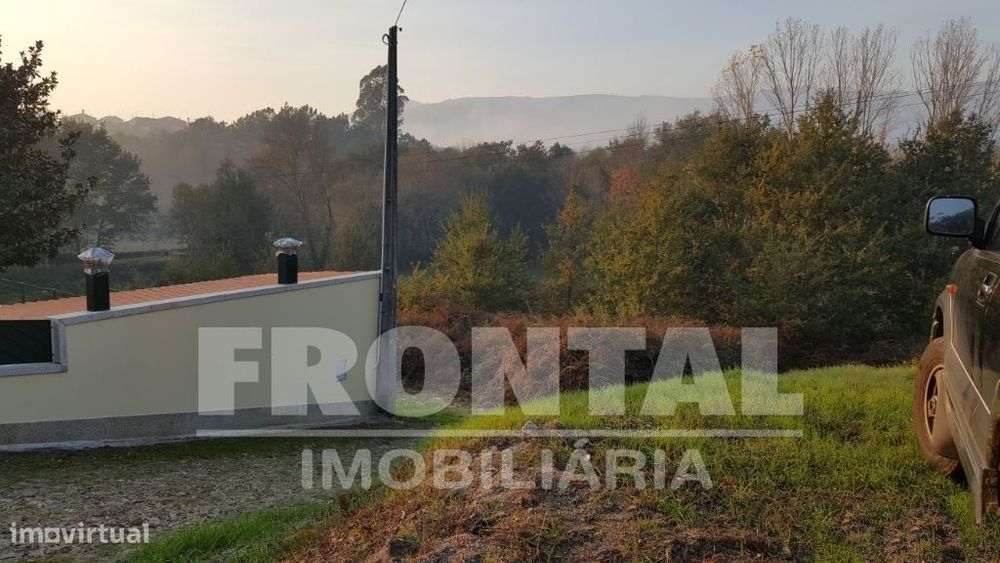 Terreno com 4.210 m² e 80m de Frente de Rio | Covas, Vila Nova de Cerv