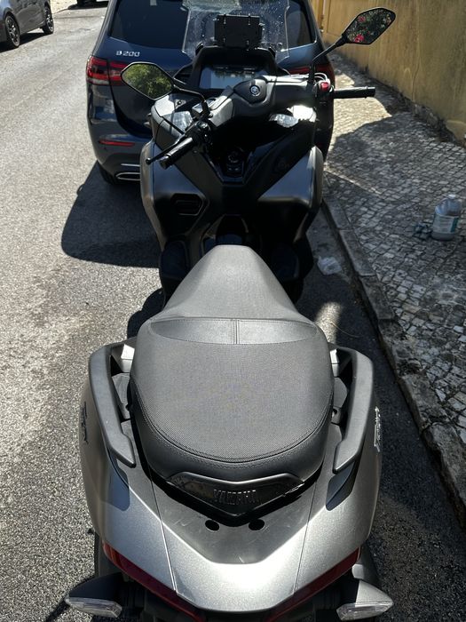 Yamaha tricity 300