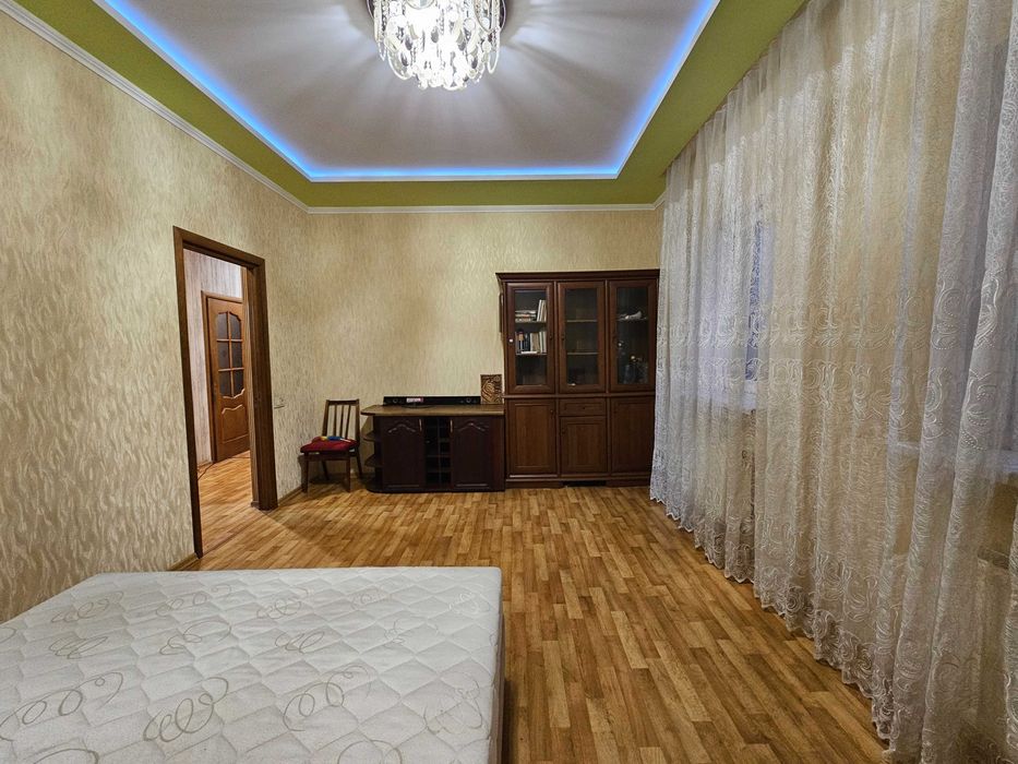 Продам будинок з ремонтом у Діївці-1. Асфальтована дорога. Автономка.