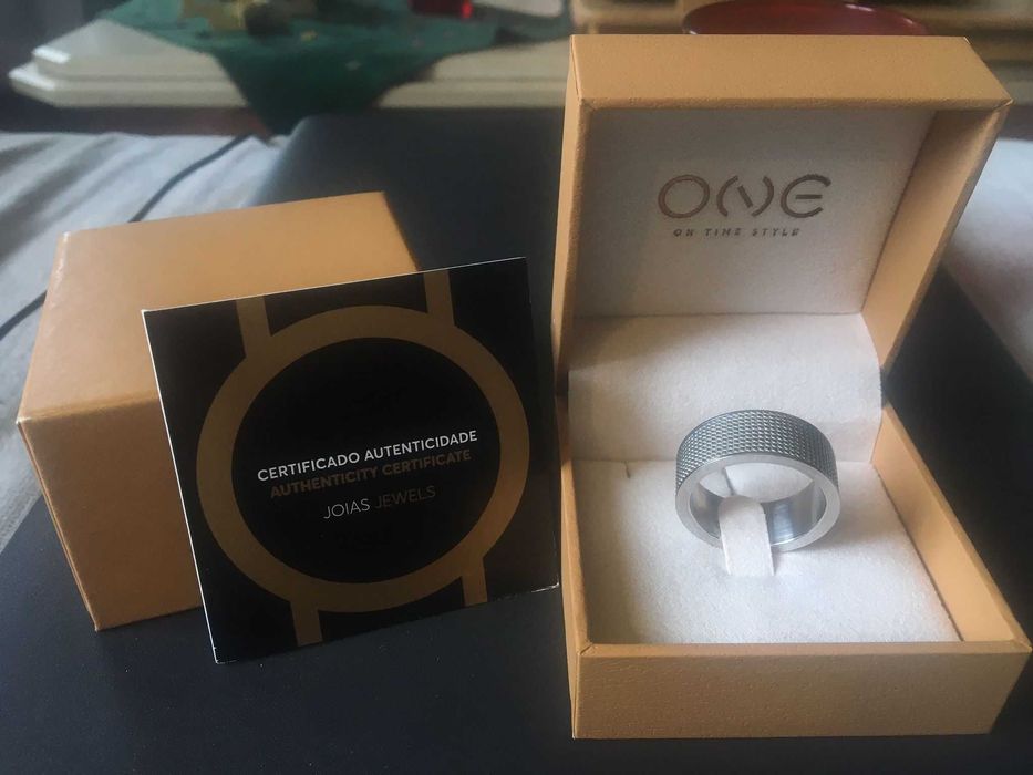 Anel da One Original em Aço - como novo