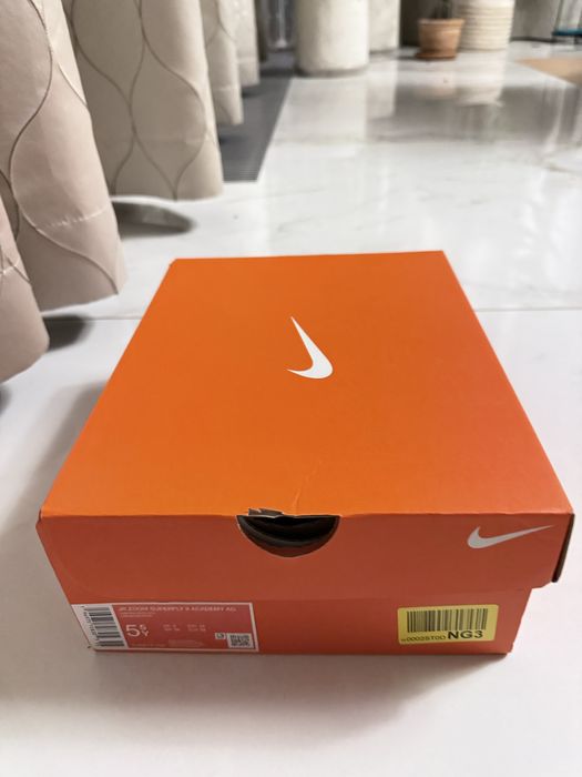 Nike jr zoom superfly euro 38 (24 cm)