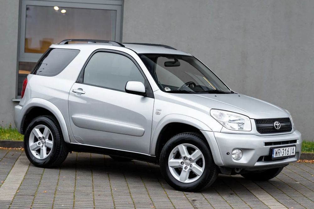 Toyota RAV4 4x4  2.0 Automat 150 KM  benzyna Sprowadzona Zarejestrowana