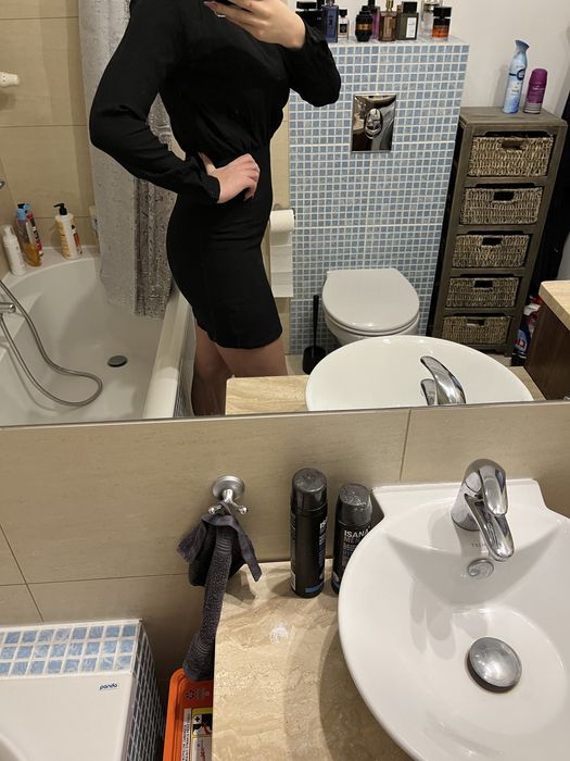 Czarna sukienka Rederved S 36