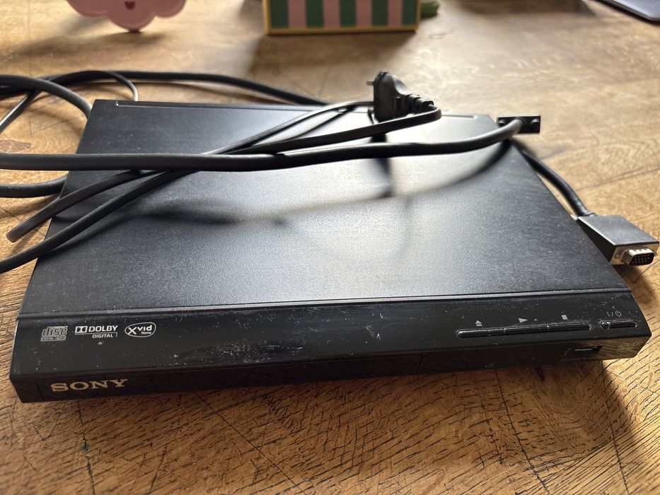 Sony CD/DVD Player DVP-SR360