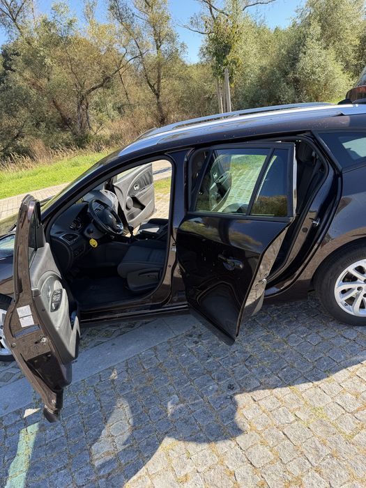 Renault megane Sport tourer 1.5 dci Dynamique S