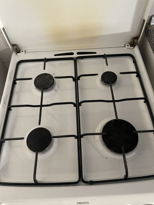 Fogao Zanussi a gás natural