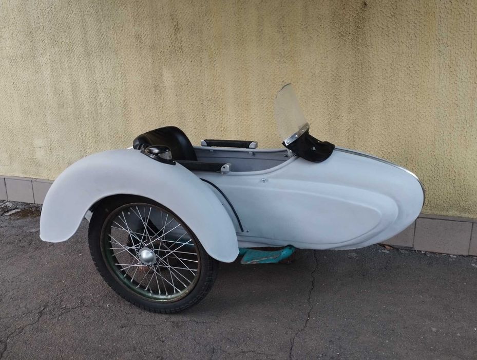 Двигун до  мотоцикла  Іж 49.