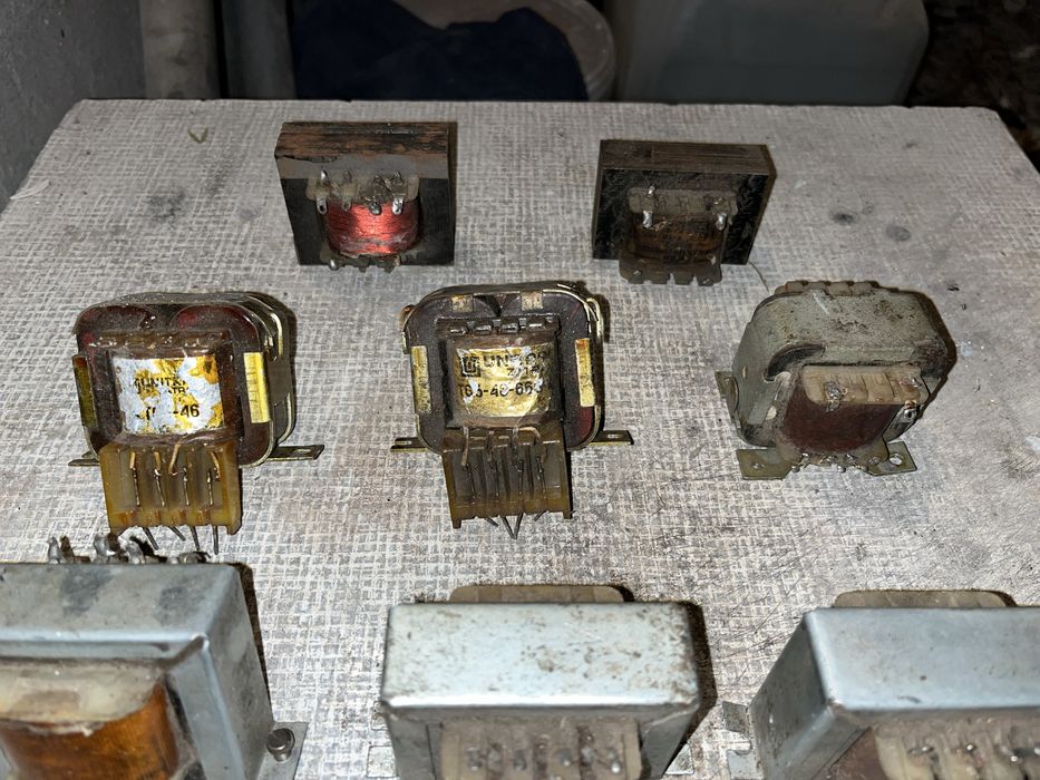 Transformatory: UNITRA ZATRA i inne. (Cena za sztukę).