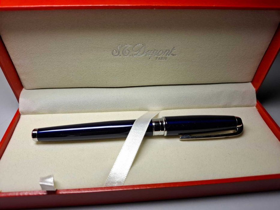 Нова чорнильна ручка S.T. Dupont (Франція) з золотим пером  18 карат