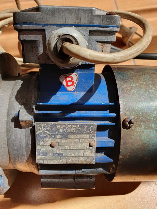 silnik Besel 230 V