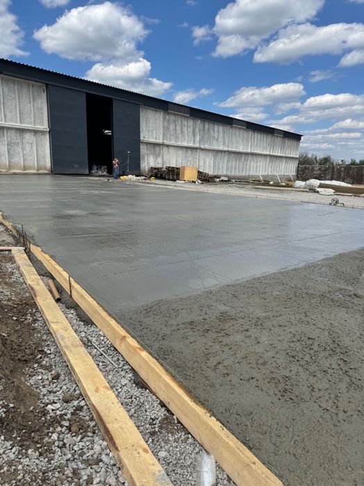 Бетонні роботи ( будь-який різновид)