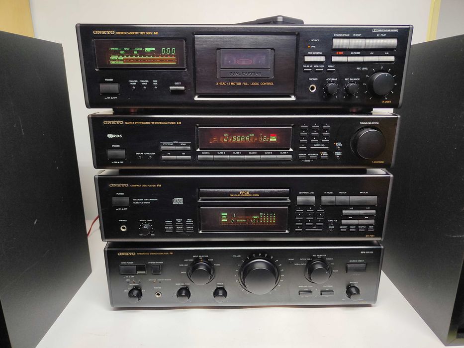 Wieża ONKYO A8940, DX-7051, TA-2051, T-4051RDS z pilotem