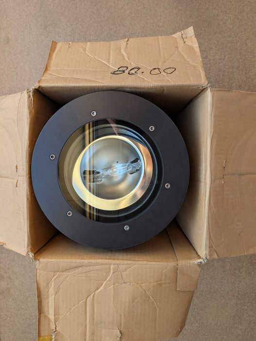 Projetor/Luminária de Pavimento BEGA - NOVO