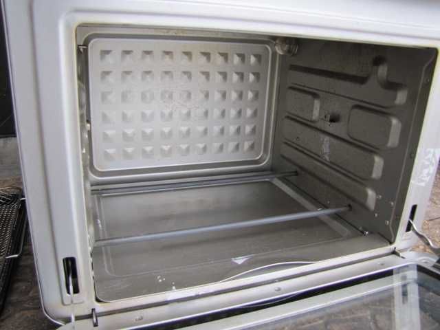 Piekarnik Elektryczny z Termoobiegiem 2000W 34L kamień pizzy Klarstein