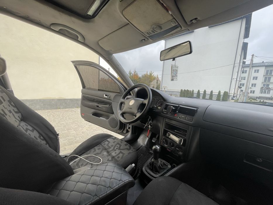 WV golf mk 4 хетчбек  1.9 TDI 1998