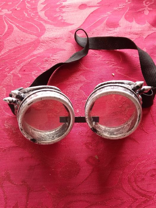 Óculos de Mergulho para Tanque, Piscina e Óculos Fantasia Desde 2E.