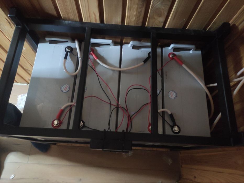 Ремонт гибридных солнечных инверторов / Установка / Продажа / Проект