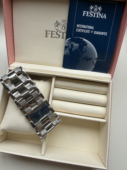 Relógio Festina novo