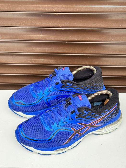 Кросівки Asics Gel-Cumulus 19 40,5р 25,5-26,5см оригінал