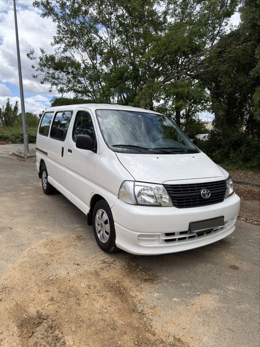 Toyota HiAce 2.5 D-4D  9Lugares  — 2007 — 92.000 km